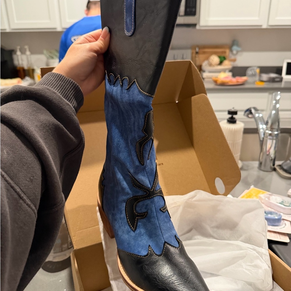 Women Denim Cowboy Boots with Black Accents - Picture 5 of 5